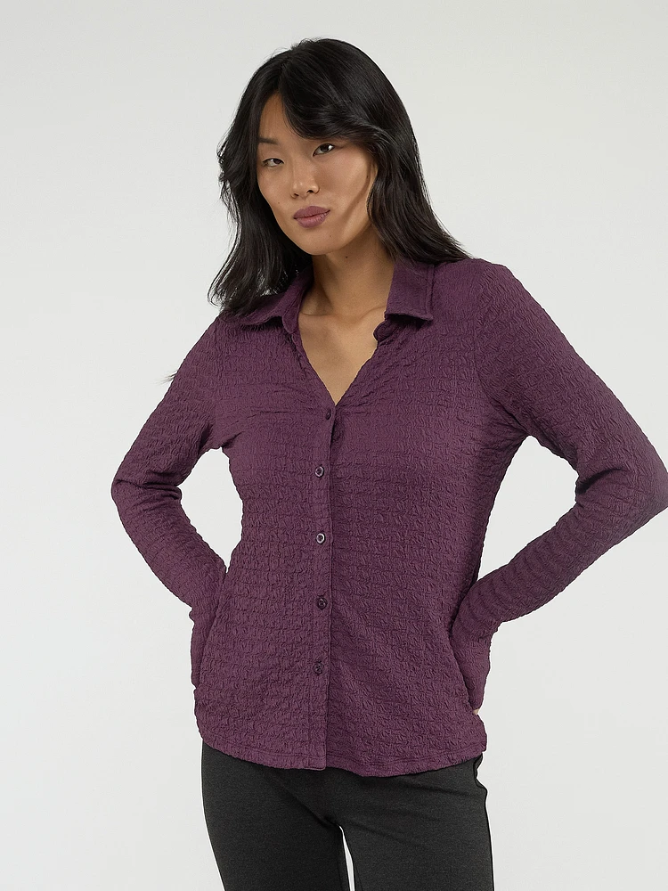 Blouse semi-ajustée à manches longues avec boutons