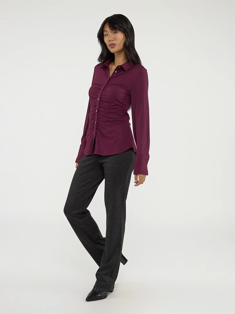 Blouse semi-ajustée à manches longues avec boutons