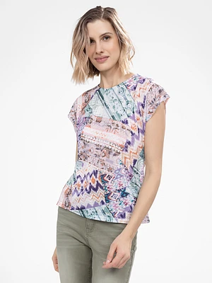 Short-sleeve semi-fitted t-shirt