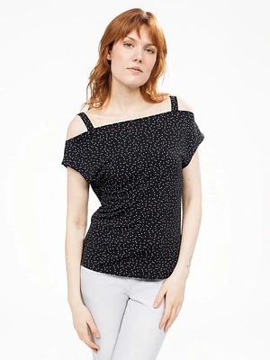Short-sleeve semi-fitted t-shirt