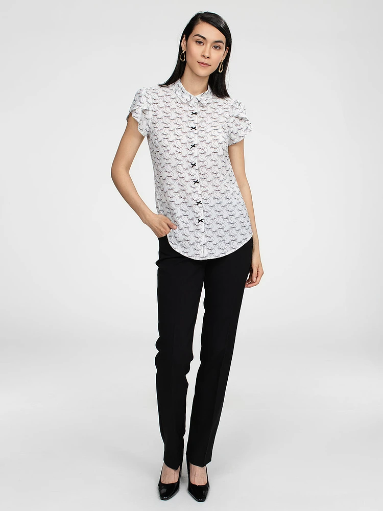 Blouse semi-ajustée à manches courtes avec boutons