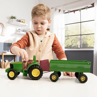 8" John Deere Tractor and Wagon Set