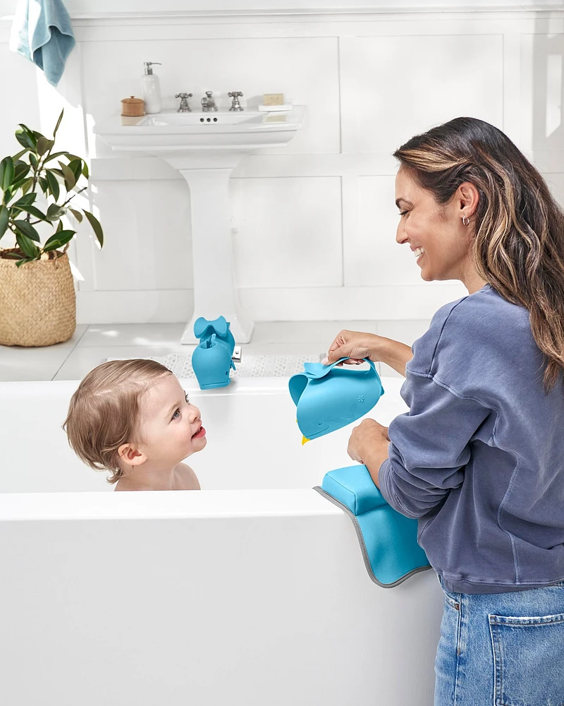 Moby Waterfall Bath Rinser