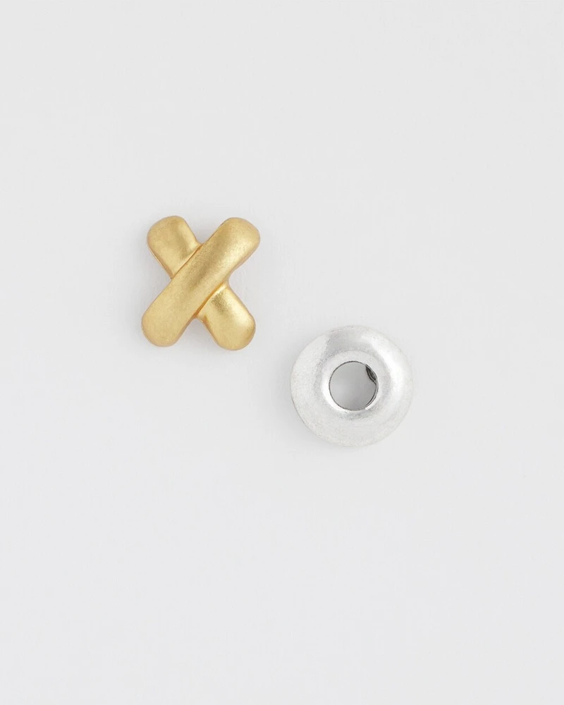 XO Stud Earrings