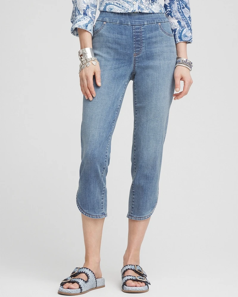 Pull-On Dolphin-Hemmed Capri Jeans