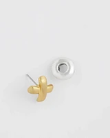 XO Stud Earrings