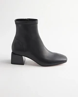 Lacquer Heel Stretch Boot