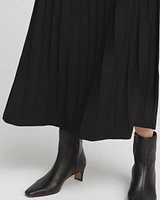 Pleated Knit Skirt