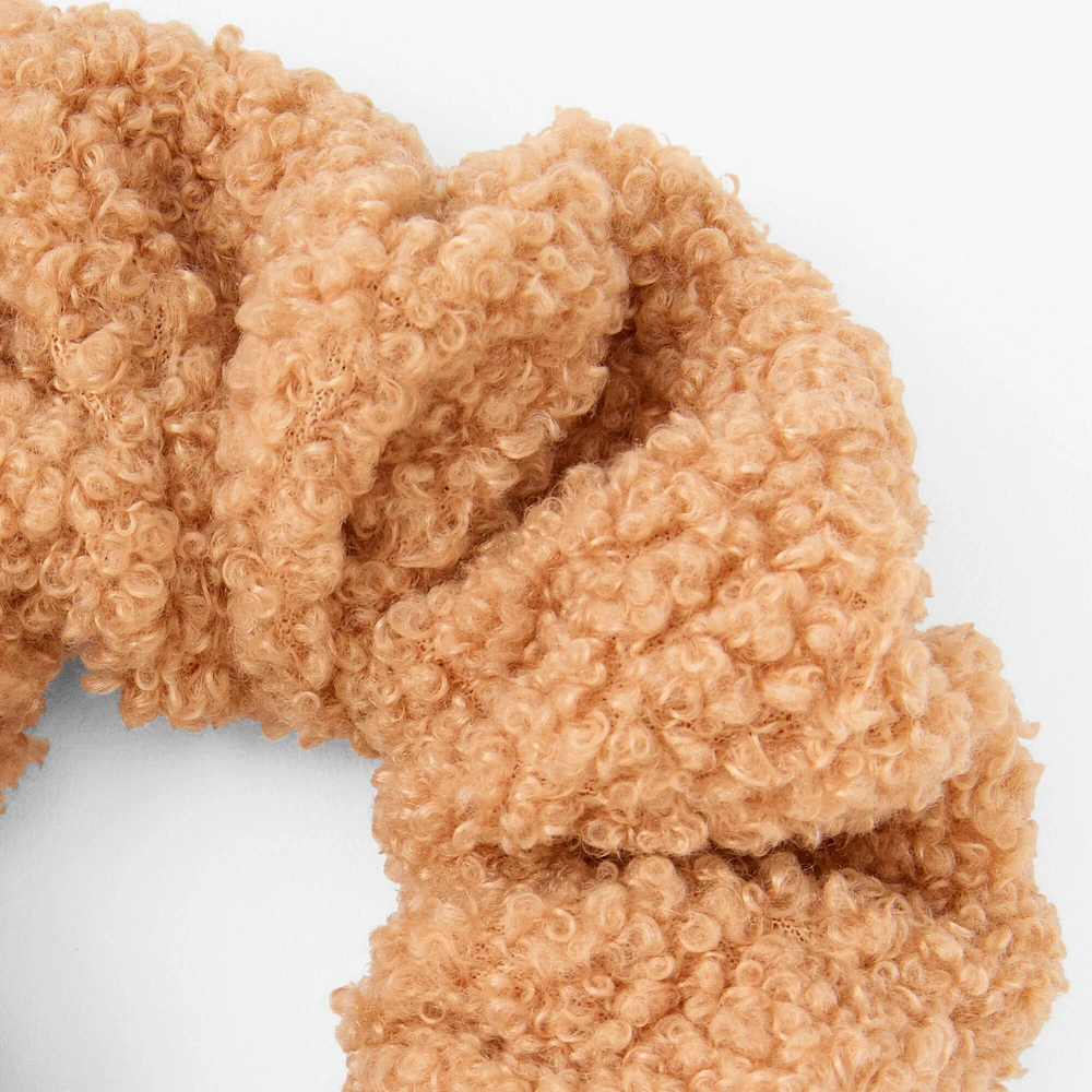 Medium Tan Teddy Hair Scrunchie