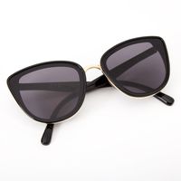 Chic Mod Cat Eye Sunglasses - Black
