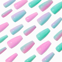 Ombre Star Squareletto Vegan Faux Nail Set - 24 Pack