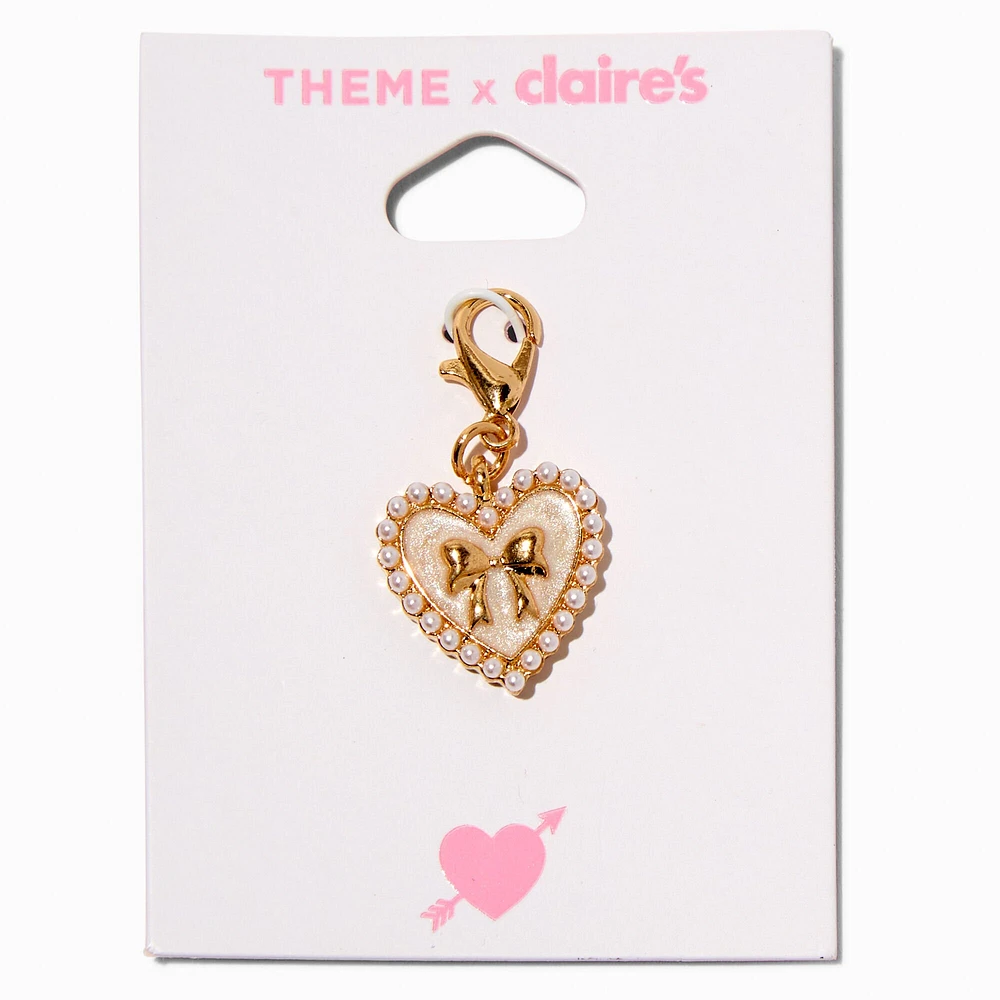 T H E M E x Claire's Gold-tone Bow Heart Charm