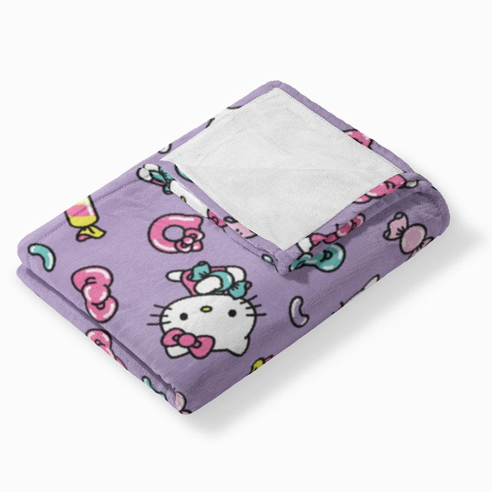 Hello Kitty® Candy Cute Silk Touch Throw (ds)