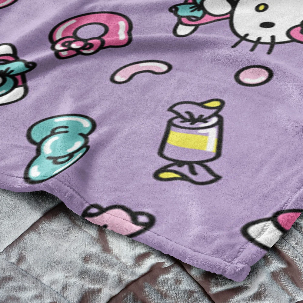 Hello Kitty® Candy Cute Silk Touch Throw (ds)