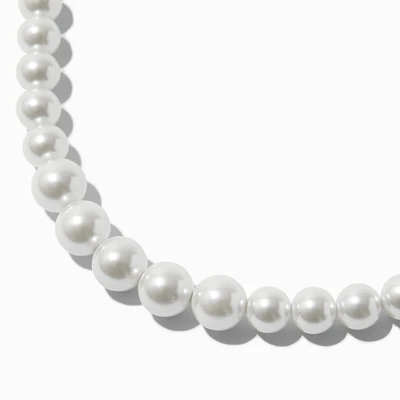 Graduated White Pearl Necklace 