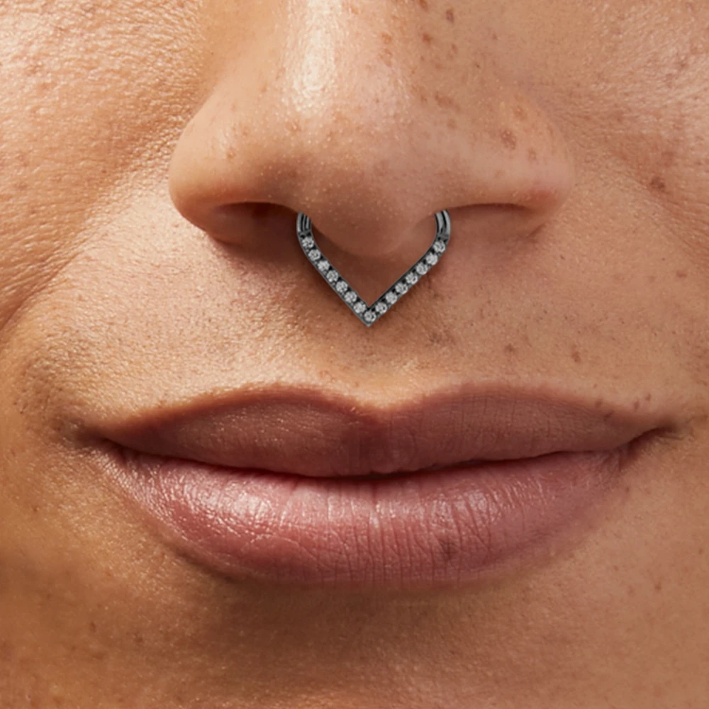 16G Silver-tone Titanium Pointed Crystal Septum Nose Ring