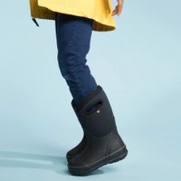 Classic II Solid Winter Boot Sizes 8-5