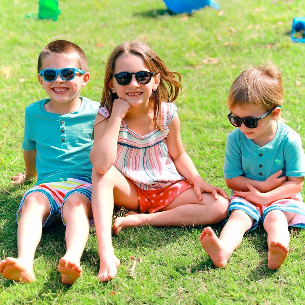 Black Keyhole Sunglasses 3-5y