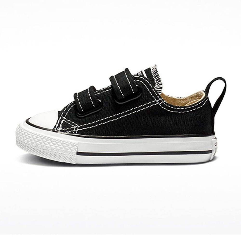 Chuck Taylor 2V Shoe Sizes 2-10