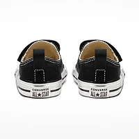 Soulier Chuck Taylor 2V Pointures 2-10