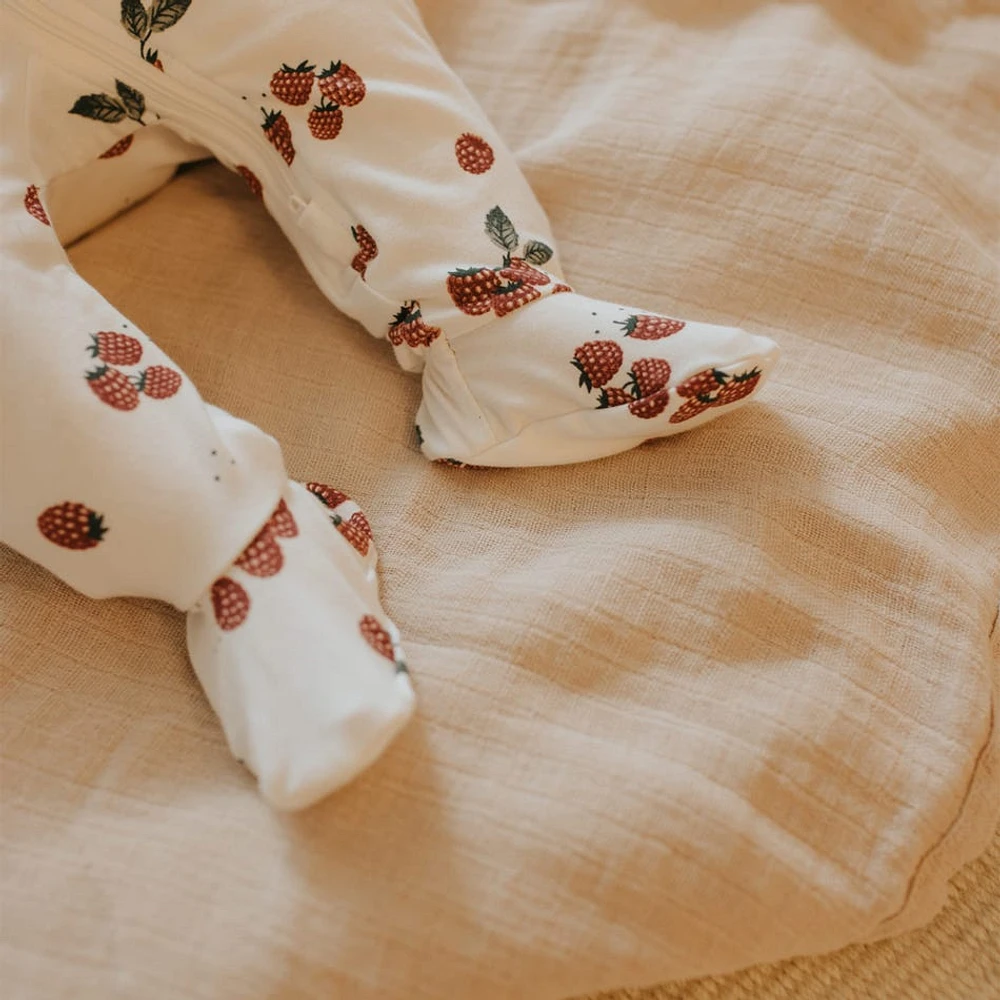 Raspberry Print Sleeper 0-12m