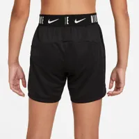 Dri-Fit Trophy Shorts 8-14y