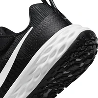 Soulier Revolution 6 Pointures 11-3