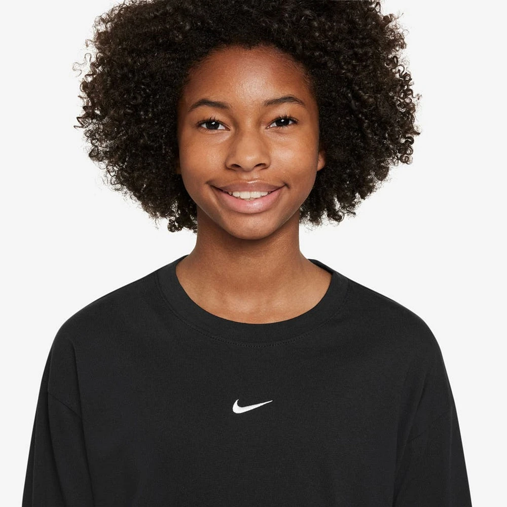 Sportswear Essential Long Sleeves Tee