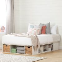 Queen Storage Bed with Baskets - Avilla Winter Oak