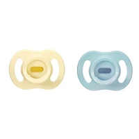 Ultra-Light Stayput Pacifier 0-6 Months