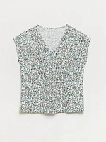 Petite Relaxed V-neck T-Shirt