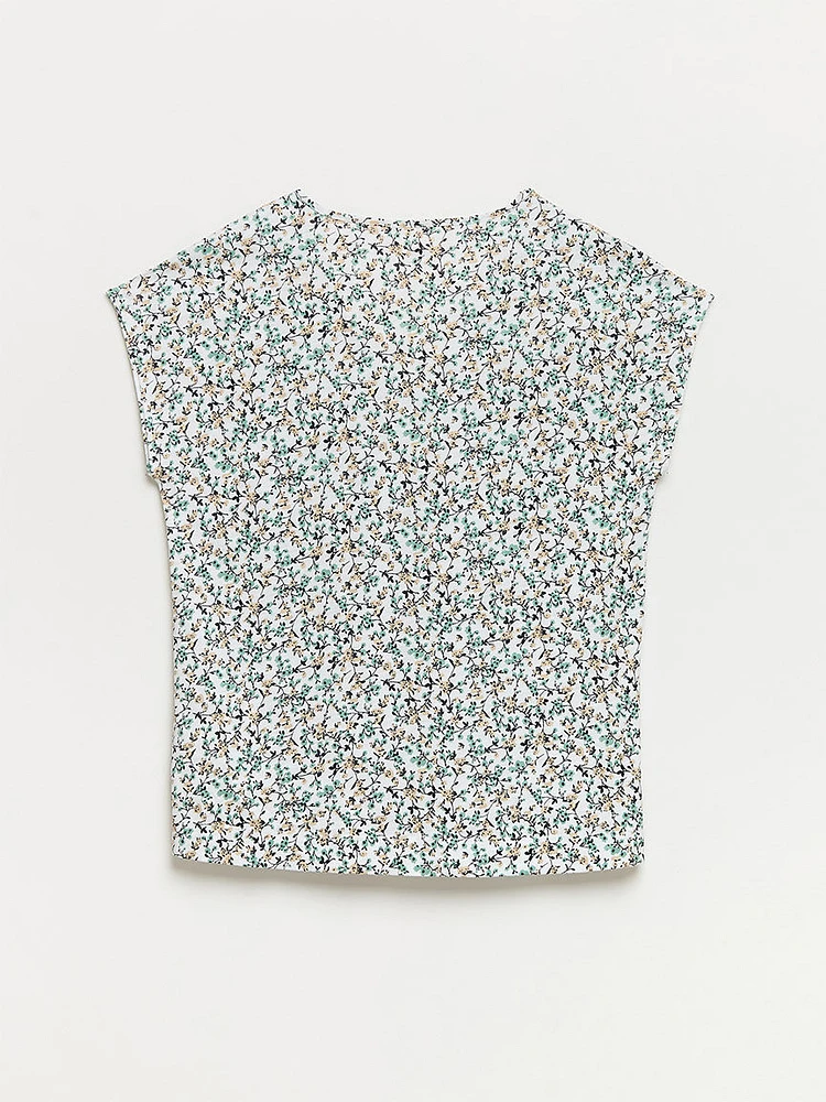Petite Relaxed V-neck T-Shirt