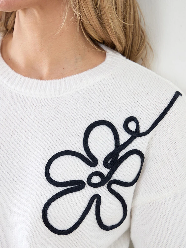 Knit Pullover Sweater with Flower Applique