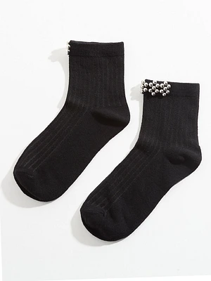 Mid-Length Ankle Socks with Pearls