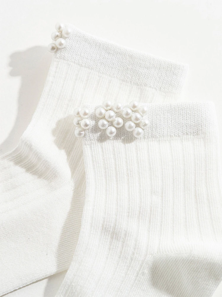 Mid-Length Ankle Socks with Pearls