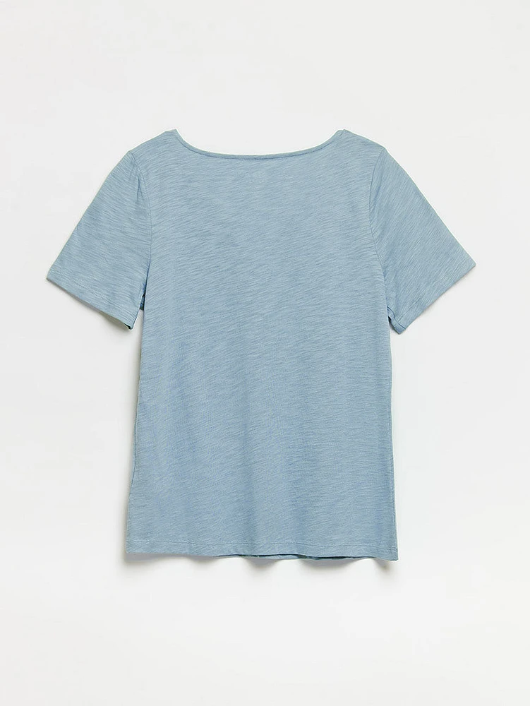 Short Sleeve Crochet V-Neck Shirt