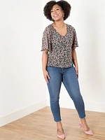 Lilly Slim Ankle Jeans with Raw Hem
