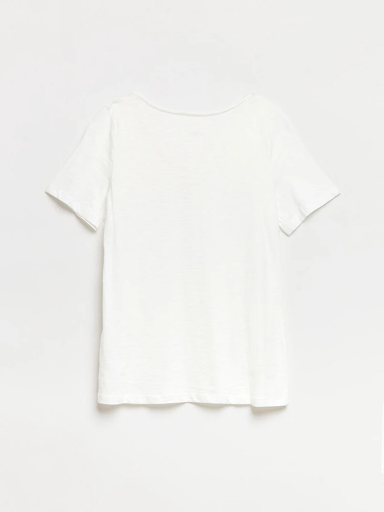 Short Sleeve Crochet V-Neck Shirt