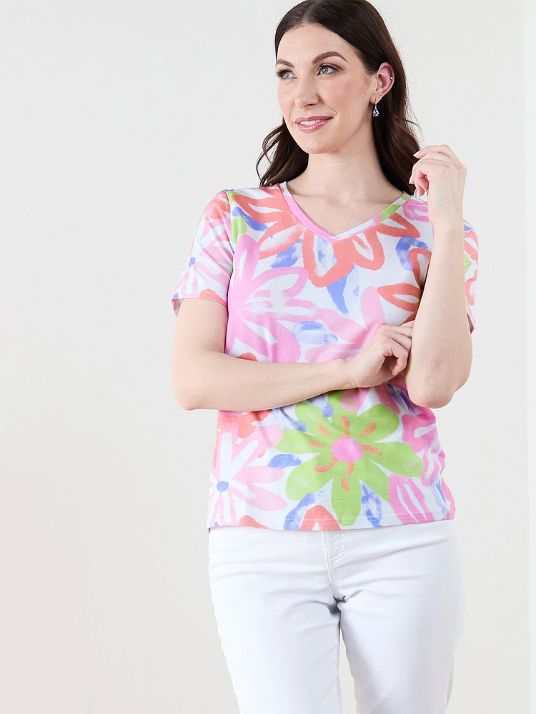 Retro Floral V-Neck Top by GG Collection