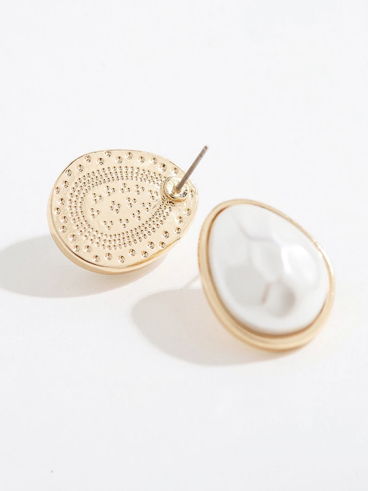 Pearl Stud Earring