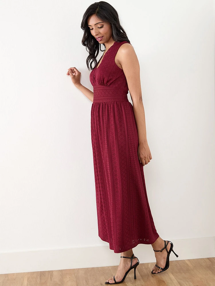 Petite Eyelet Maxi Peasant Dress