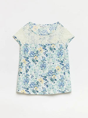 Petite Lace Yoke Sleeveless Top