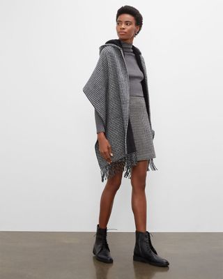 Houndstooth Hooded Scarf