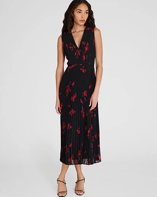 Sleeveless Pleated Dress