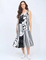 Sleeveless V-neck Patchwork Geometric Print A-Line Dress by Radzoli