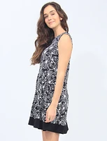 Black And White Floral Print Stretch Sleeveless Dress By Vamp