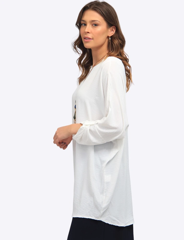 Long Crinkled Loose Fit Round Neck Tunic with Chic Necklace by Froccella