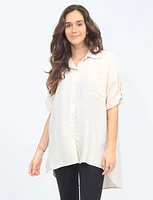 Crinkled Button-down Shirt with Three-Quarter Adjustable Sleeves by Froccella