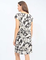 Cap Sleeve Printed Dress With Knit Trim at the Waist And Pockets By Froccella