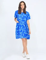 Tropical Short Sleeve Dress With Knit Trim at the Waist And Pockets By Froccella